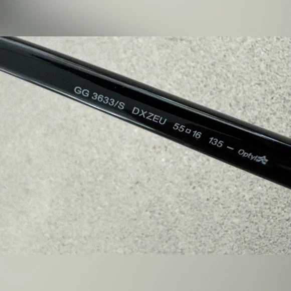 GUCCI GG 3633/S Black Oversized Silver Shimmer Cat Eye Sunglasses + Case & Cloth - Picture 6 of 8